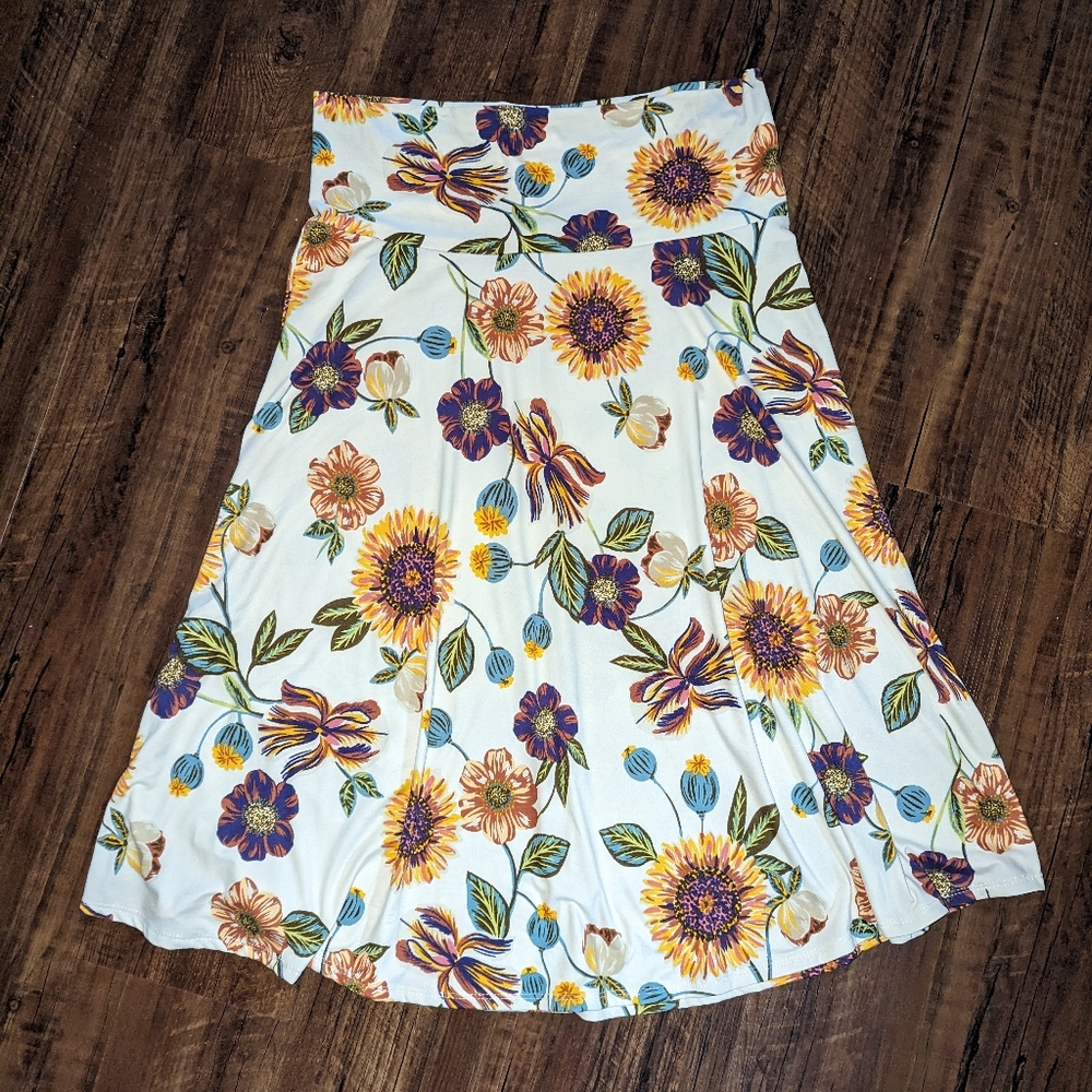 Skirt flower print XL NWOT